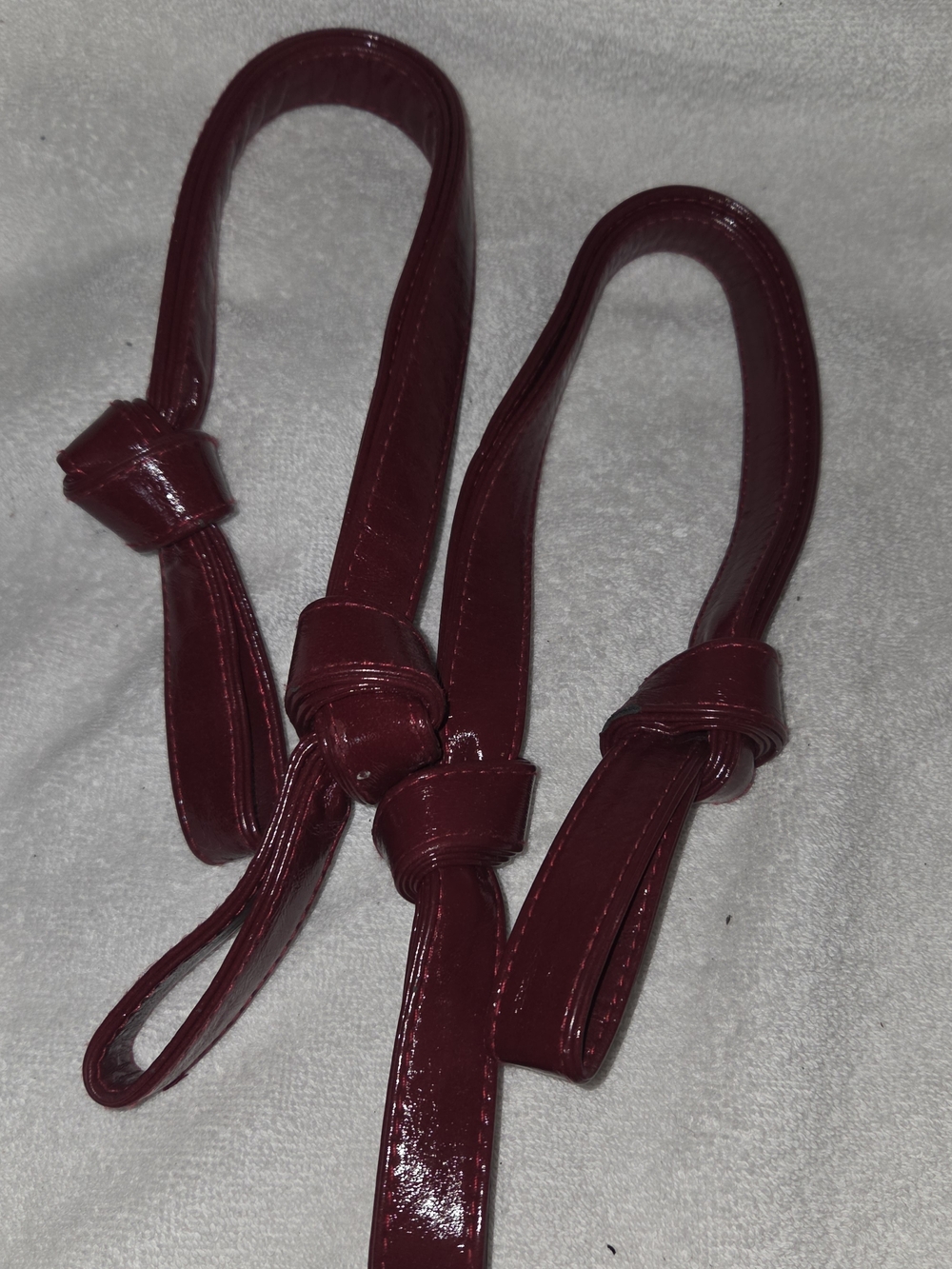 Women's Burgundy Patent Leather Knot Strap - Miche